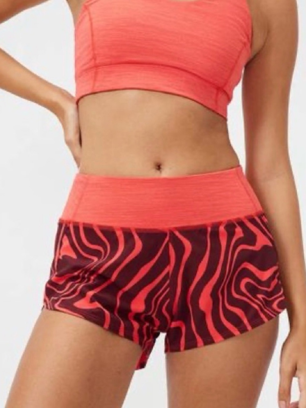 Outdoor Voices Hudson shorts - poppy swirl